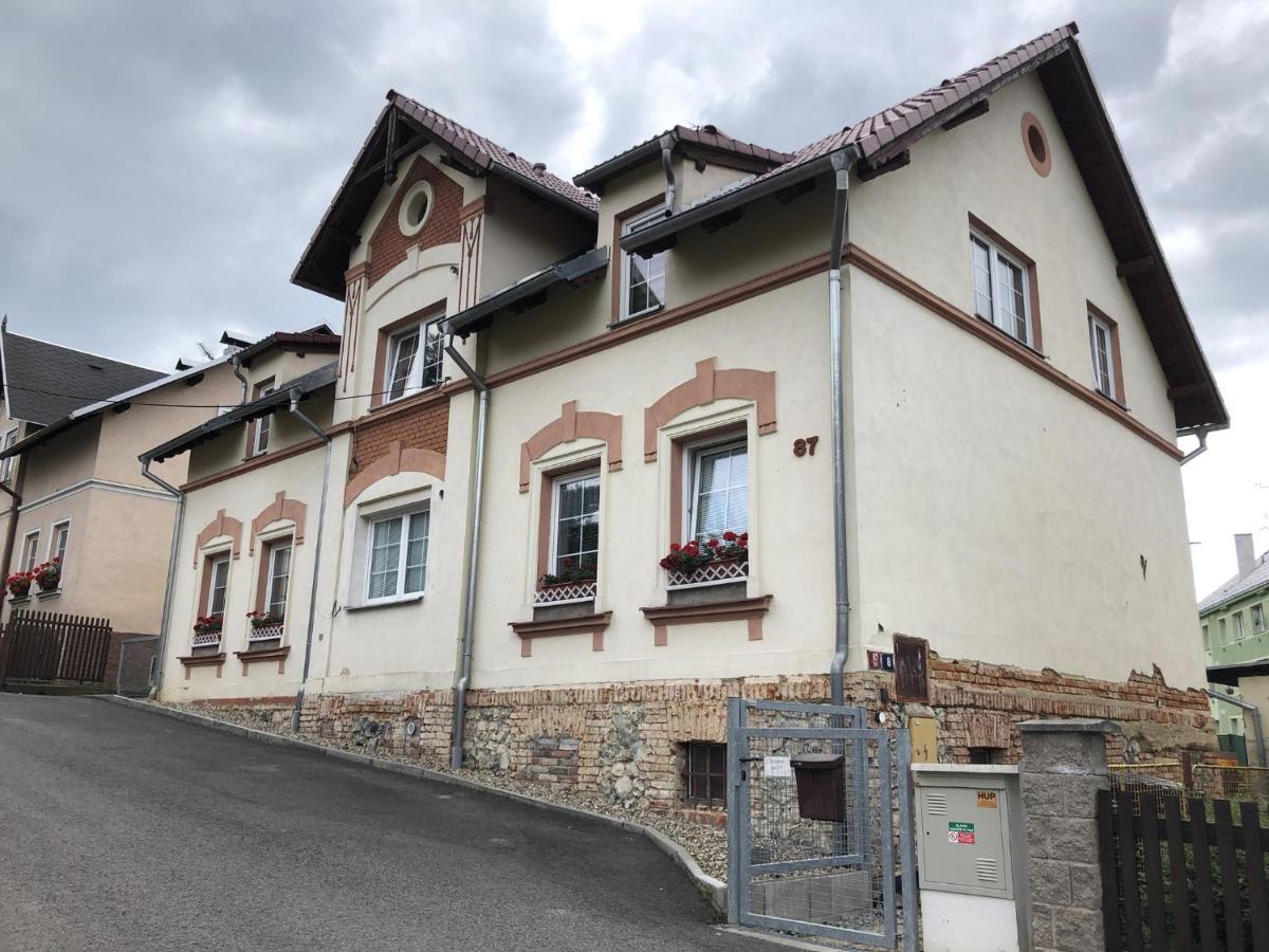 Apartman Pod Hradem Lejlighed Česká Kamenice Eksteriør billede